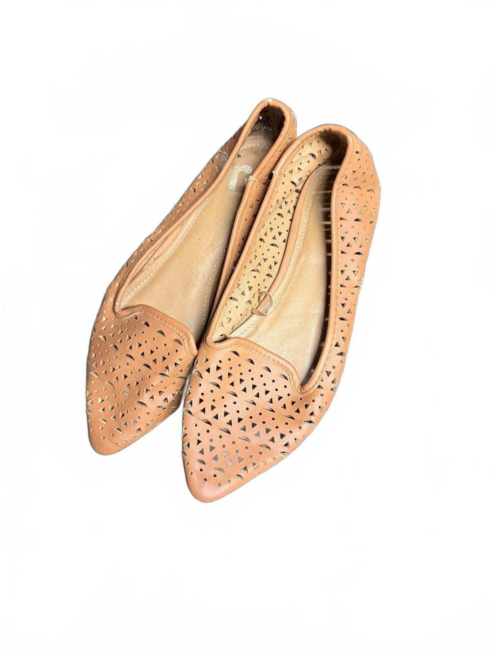Women's Tan Pointed Toe Laser Cut Flat Shoes - Comfortable Closed Toe